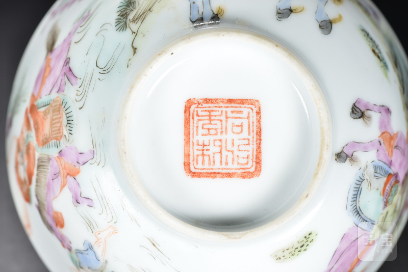 清 粉彩人物故事图碗（2件） - 图9